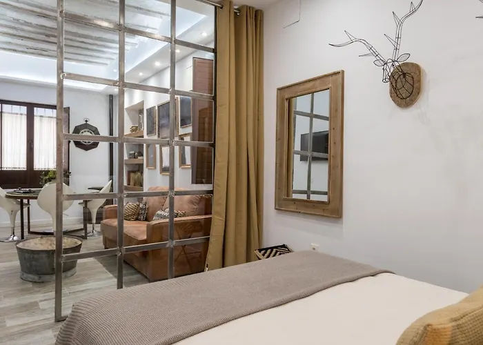 Loft Gracia- Cth アパート *